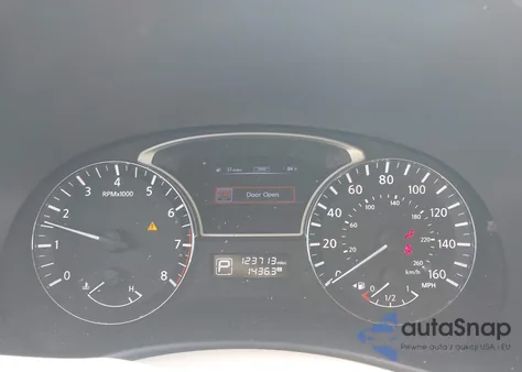 2014 Nissan Pathfinder Sv z USA, uszkodzony, nr VIN 5N1AR2MM8EC652451